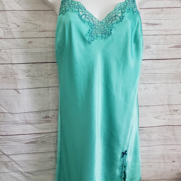 Victoria secret - Picture 1 of 1